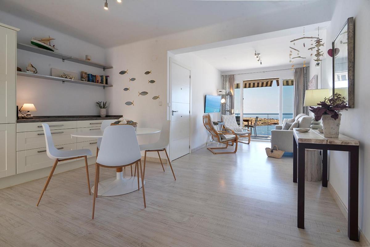 קולוניה סנט ג'ורדי Apartment Ses Baules מראה חיצוני תמונה
